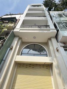 Bán nhà mặt tiền đường Trường Sa Quận 3, giá 32 tỷ